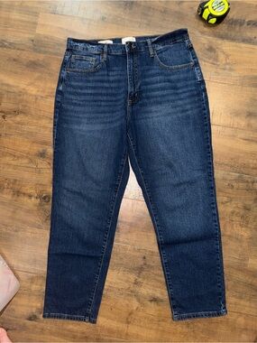 Universal Thread Jeans